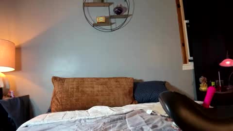 Utopian Goddess - Lilly online show from April 20, 2026, 8:28 am