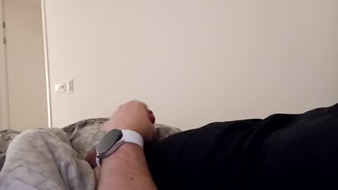 uwvvlvip online show from February 23, 2025, 11:36 pm