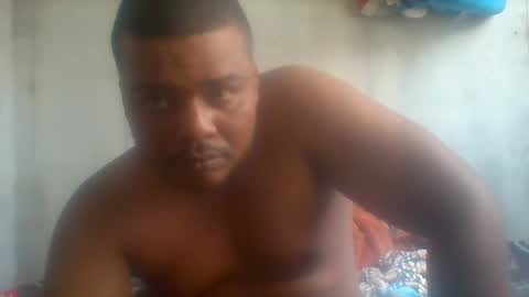 Snapshot of uzisboqyfehp chatting on December 14, 2025, 6:01 pm uzisboqyfehp online show from December 14, 2025, 6:01 pm