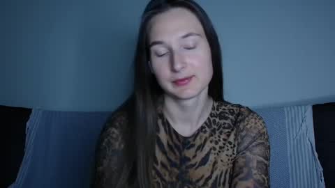 Snapshot of va_len_sea_ya chatting on May 10, 2026, 6:13 pm Valensiya online show from May 10, 2026, 6:13 pm