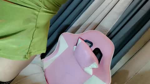 Snapshot of vae_sha chatting on February 13, 2026, 2:18 am JESS - DONT FORGET TO FOLLOW ME AND GIVE ME THUMBS UP online show from February 13, 2026, 2:18 am