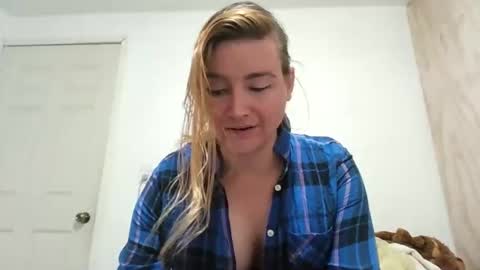 vagimosa online show from November 8, 2025, 5:40 am