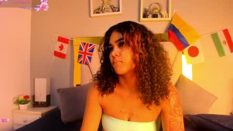 Snapshot of vahiolet_fuentes chatting on June 26, 2026, 3:00 am vahioleth online show from June 26, 2026, 3:00 am