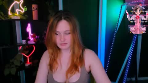 vaiolet_lovely online show from May 6, 2026, 11:43 pm