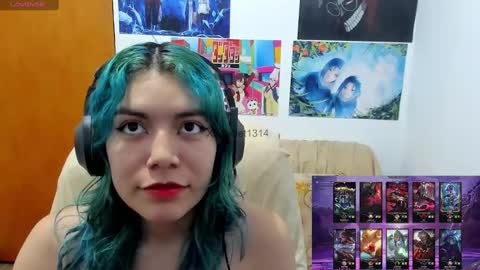 Snapshot of vaioletuwu chatting on November 7, 2025, 2:00 am Vaiolet1314 online show from November 7, 2025, 2:00 am