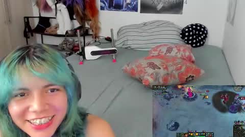 Vaiolet1314 online show from December 20, 2025, 1:34 am