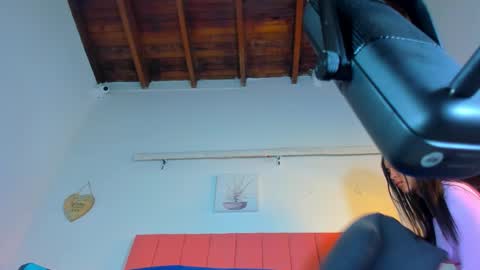 VALENTINA  3 online show from November 2, 2025, 12:07 pm