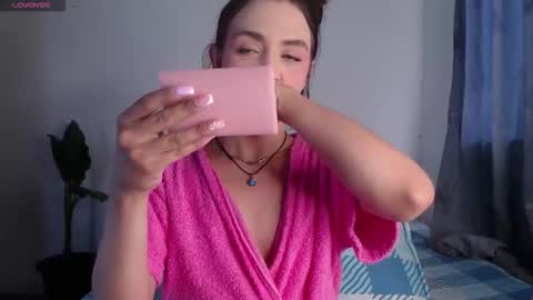 IG-valen mendoza99  twitter valenthompson99 online show from May 17, 2026, 10:17 pm
