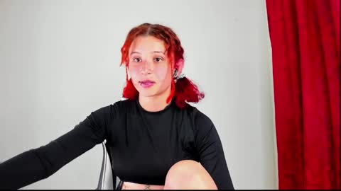 Snapshot of valent_27 chatting on January 27, 2025, 4:41 am Valentina online show from January 27, 2025, 4:41 am