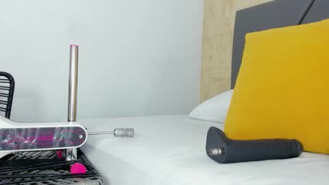 Snapshot of valentina_diiaz chatting on November 8, 2025, 1:55 pm Velentina online show from November 8, 2025, 1:55 pm