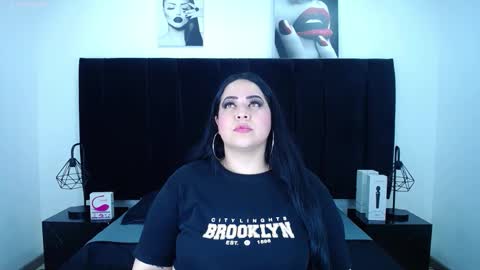  Valentina  online show from February 11, 2026, 10:15 pm