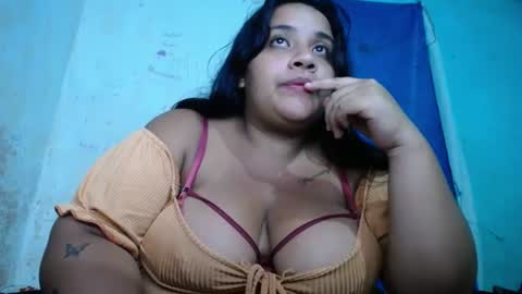 Snapshot of valentina_sofi chatting on July 16, 2026, 3:23 am valentina_sofi online show from July 16, 2026, 3:23 am