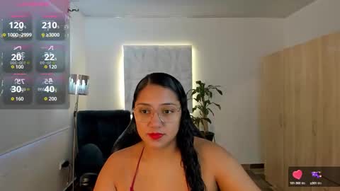 Valentina online show from September 17, 2025, 2:08 pm