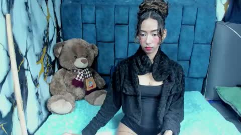 valentinaklean1 online show from June 2, 2026, 1:40 am