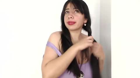 Snapshot of valentinaof chatting on April 8, 2026, 2:28 pm Valen independent model online show from April 8, 2026, 2:28 pm