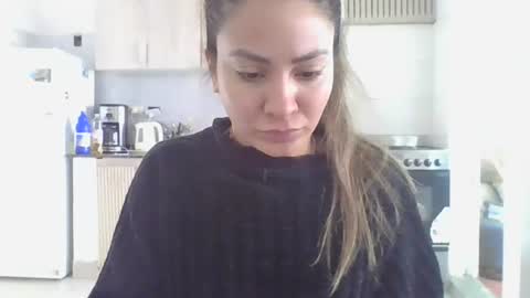 valentinaseleni24 online show from June 29, 2026, 6:08 pm