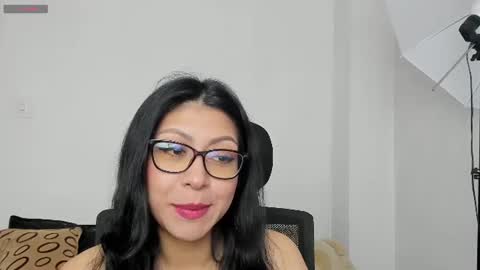 Valentina online show from August 2, 2026, 7:34 pm