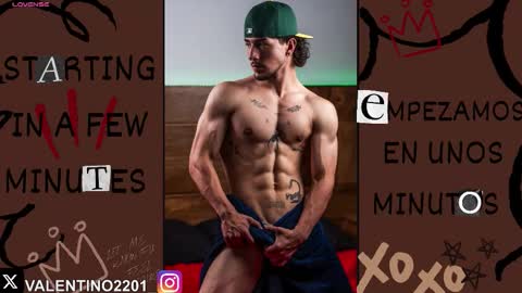 valentino online show from November 12, 2025, 11:36 pm