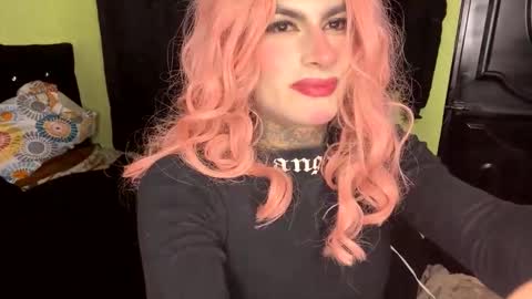 valentino_bs online show from January 9, 2026, 10:29 am