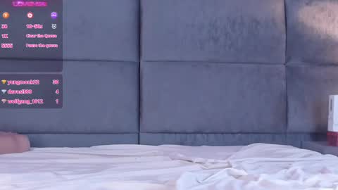 Snapshot of valentino_moon chatting on March 3, 2025, 9:22 am valentino moon online show from March 3, 2025, 9:22 am