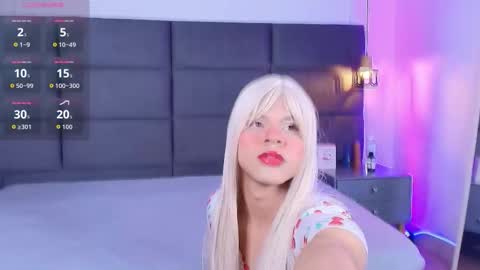 Snapshot of valentino_moon chatting on November 24, 2025, 3:28 am valentino moon online show from November 24, 2025, 3:28 am