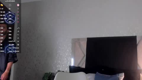 Valentino online show from December 4, 2024, 9:07 am