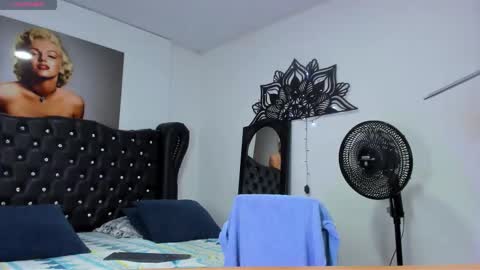 Snapshot of valentinoo_10 chatting on December 15, 2025, 6:45 pm Manuel online show from December 15, 2025, 6:45 pm