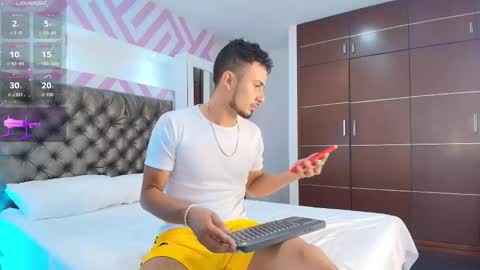  Valentinos  online show from March 17, 2026, 9:51 pm