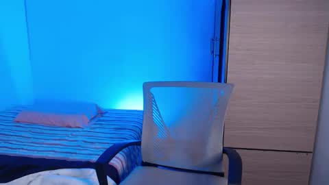 VALENTINO online show from February 13, 2026, 11:23 pm