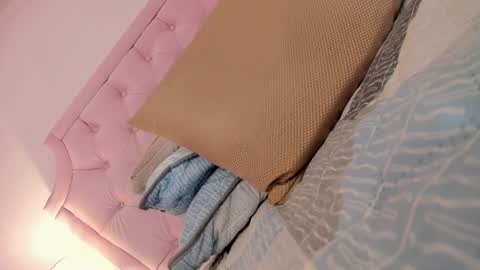 Vale Toro  online show from February 1, 2025, 2:56 pm