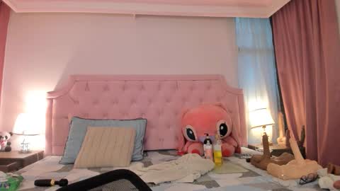 Vale Toro  online show from October 29, 2025, 1:24 pm