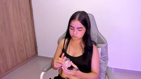 valeri_10 online show from February 25, 2026, 10:36 am