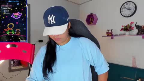 Snapshot of valeri_harpers4 chatting on October 30, 2025, 6:30 pm valeri_harpers4 online show from October 30, 2025, 6:30 pm