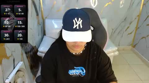 valeri_harpers4 online show from March 25, 2026, 1:55 am