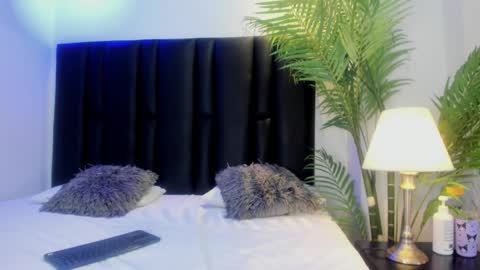 Snapshot of valeri_tafur chatting on October 25, 2025, 11:07 am valeri_tafur online show from October 25, 2025, 11:07 am