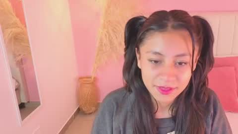 Valeria online show from June 19, 2026, 11:14 am