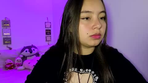 Snapshot of valeria_cherry chatting on July 17, 2026, 3:35 am valeria online show from July 17, 2026, 3:35 am