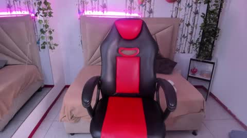 Snapshot of valeria_dark_ chatting on May 14, 2026, 8:04 pm valeria online show from May 14, 2026, 8:04 pm