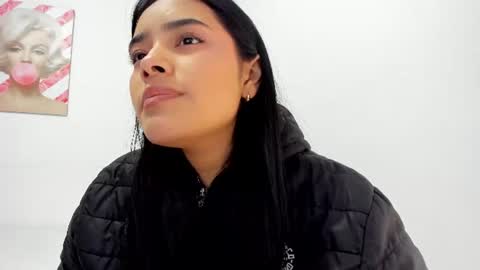 valeria_miller69 online show from June 9, 2026, 2:28 pm