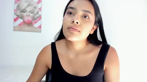 valeria_miller69 online show from June 12, 2026, 2:49 pm