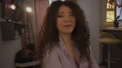 Snapshot of valeria_rosses chatting on June 7, 2026, 8:34 pm Valeria online show from June 7, 2026, 8:34 pm