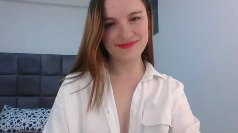 valeriafrannco online show from February 9, 2025, 6:33 am