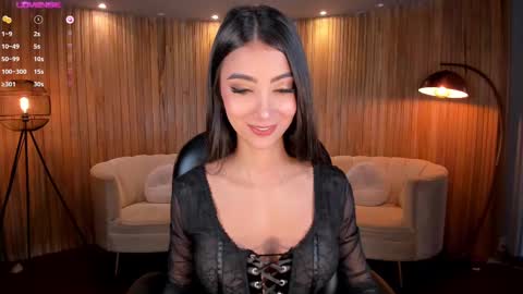 Snapshot of valeriavelvet chatting on February 23, 2025, 11:55 am Vale online show from February 23, 2025, 11:55 am