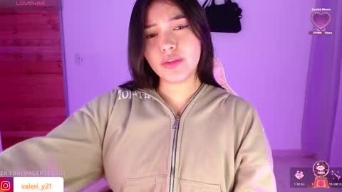 Valeri online show from December 18, 2025, 5:57 am