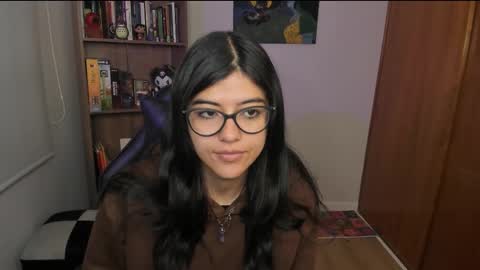 Val  online show from February 12, 2026, 10:32 am