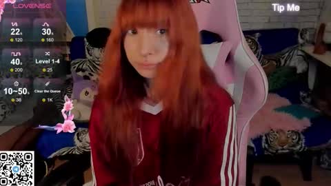 Snapshot of valerie_dolls chatting on October 11, 2025, 4:49 pm Valerie online show from October 11, 2025, 4:49 pm