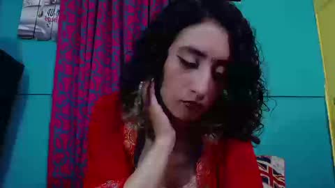 Snapshot of valerie_mase chatting on February 20, 2026, 11:49 pm vale online show from February 20, 2026, 11:49 pm