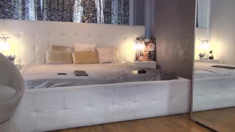 Valerie online show from February 25, 2026, 12:26 pm