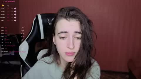 valeritiio online show from December 19, 2025, 3:02 am