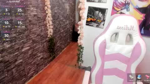 valery__69 online show from October 10, 2025, 1:54 pm